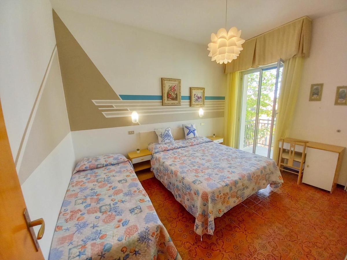 Petlyapartments Беллария-Иджеа-Марина Экстерьер фото